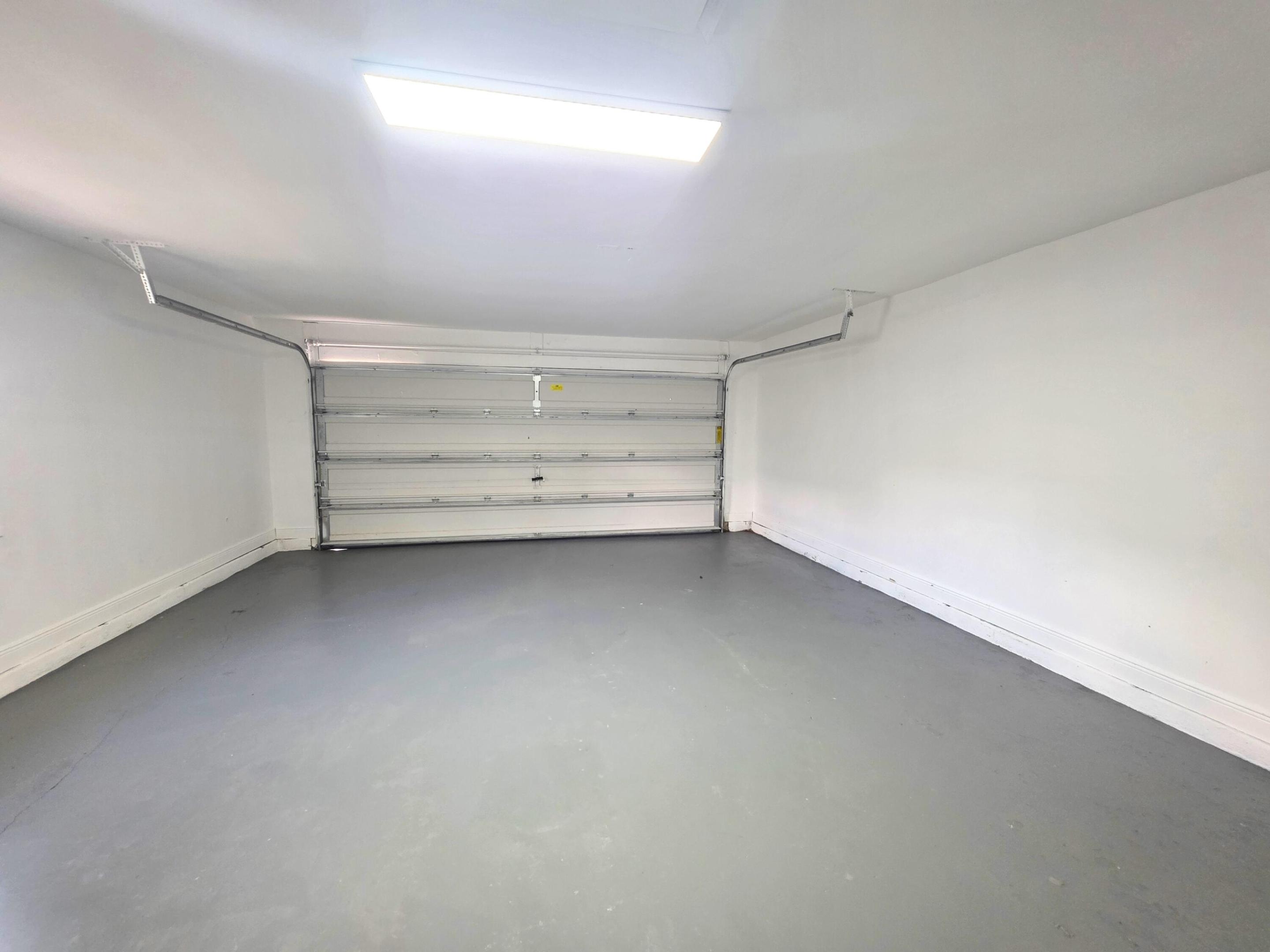 DIXIE HEIGHTS UNIT NO 3 - Residential Lease