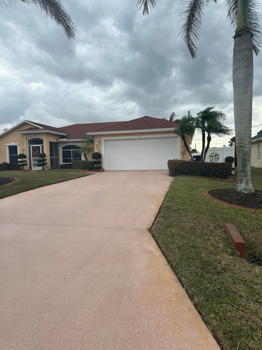 3/2 home in Sandpiper Bay most desirable area.
a real gem, this home speaks pride of ownership.
Move in ready, Mr and Mrs Clean lives here. 
Cathedral ceiling in living room, Utility room off kitchen contains a wet bar, and did I mention lots of 
cabinet space. Enclosed porch with wall ac unit, small fenced in area for pets.  AC replaced in 2024 has extended warranty. 4 zone sprinkler  system with well to keep your yard beautiful. Many extras Run don't walk