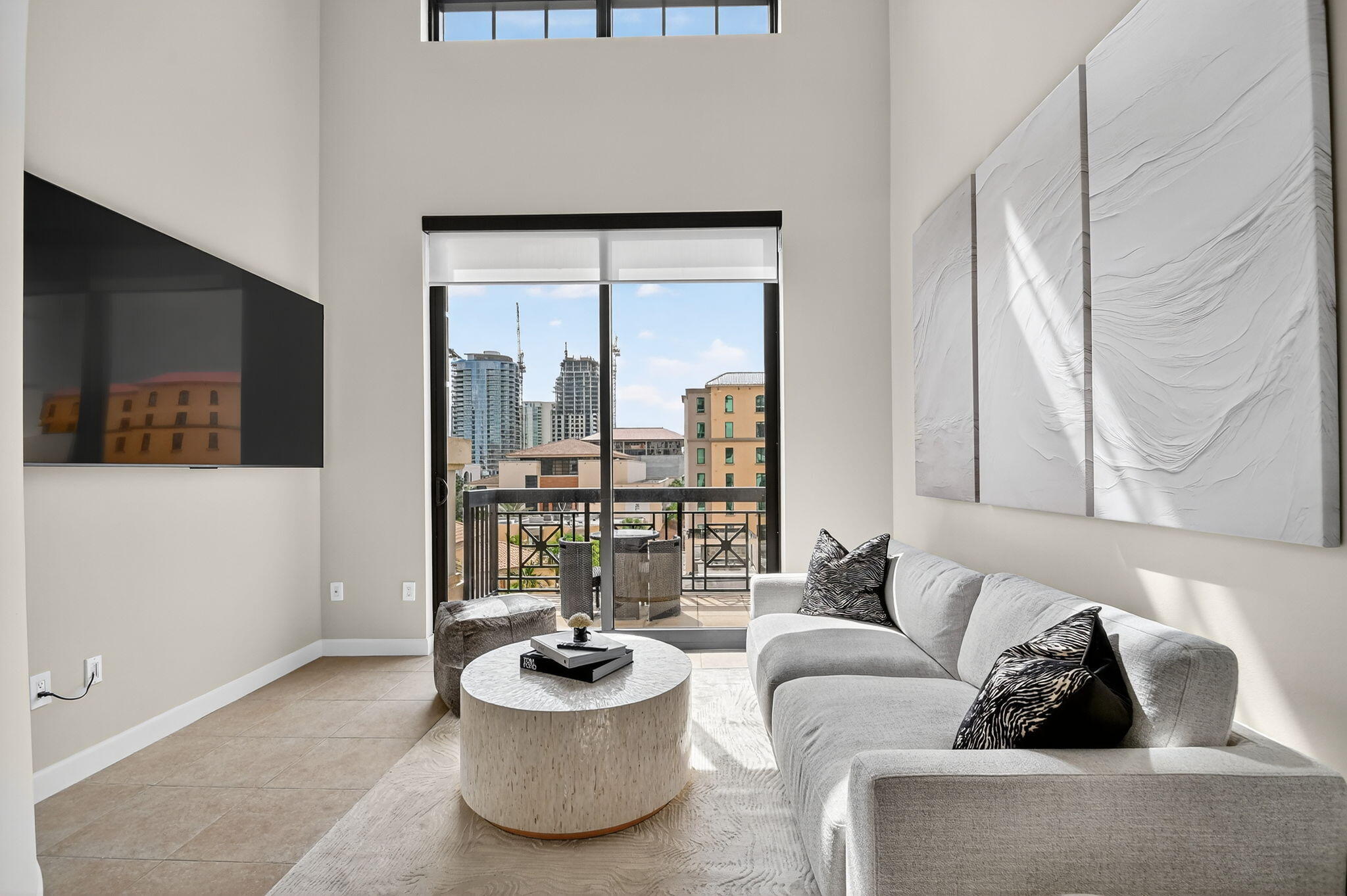 ONE CITY PLAZA CONDO - Residential