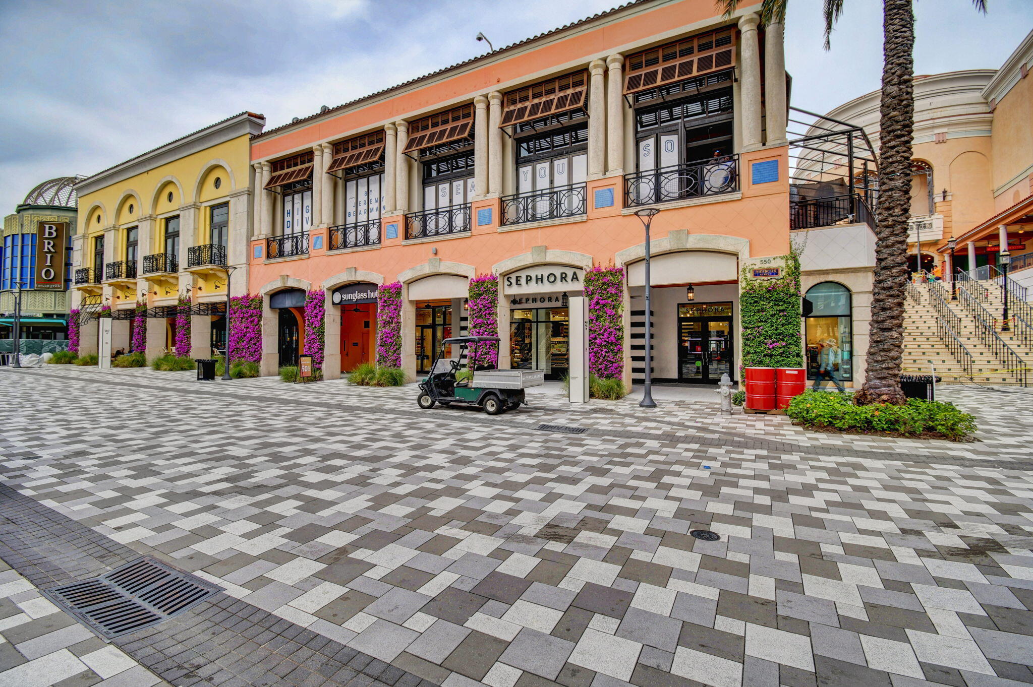 ONE CITY PLAZA CONDO - Residential