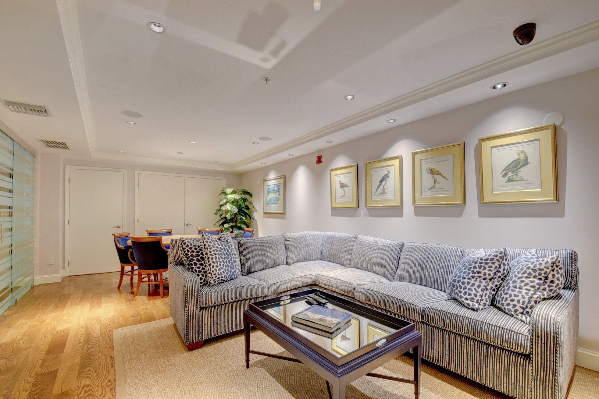 ONE CITY PLAZA CONDO - Residential