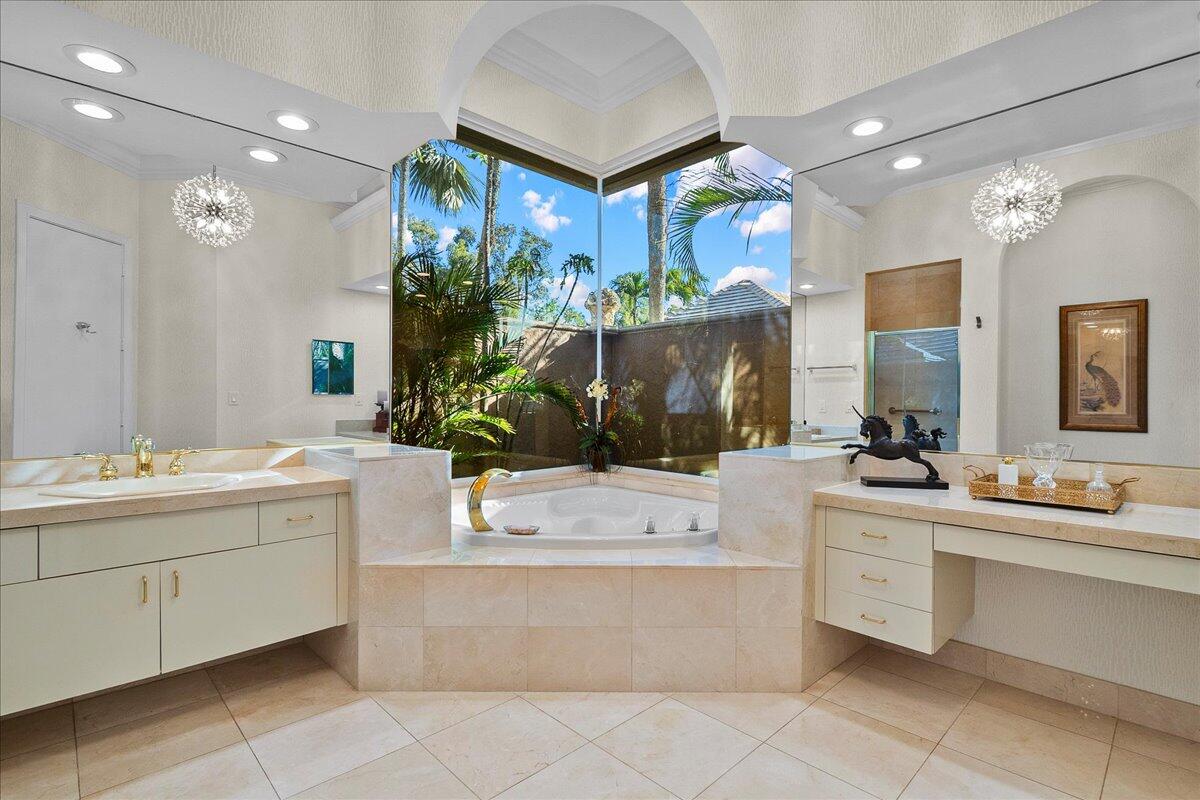 BREAKERS WEST 16 - Residential