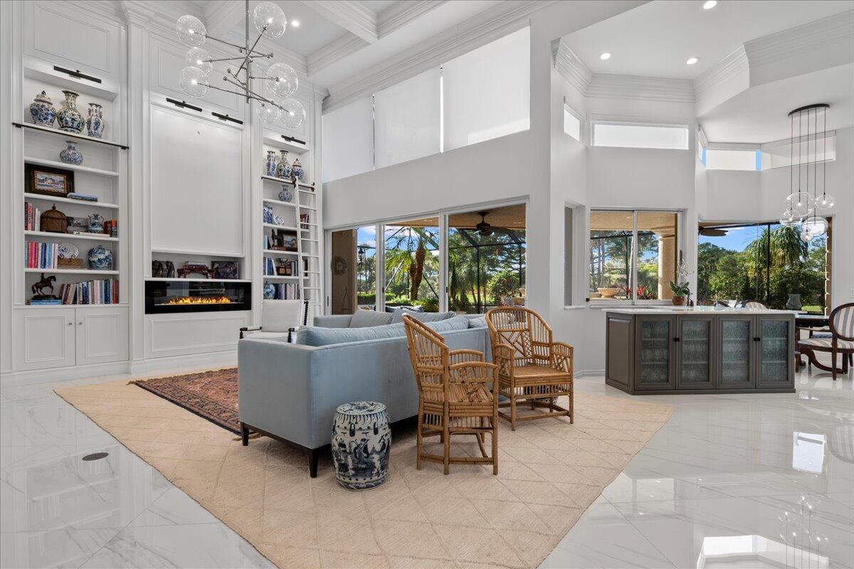 BREAKERS WEST 16 - Residential