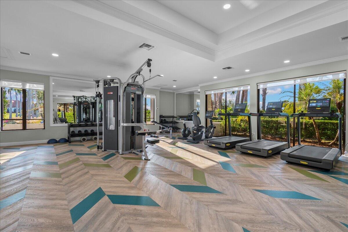 BREAKERS WEST 16 - Residential