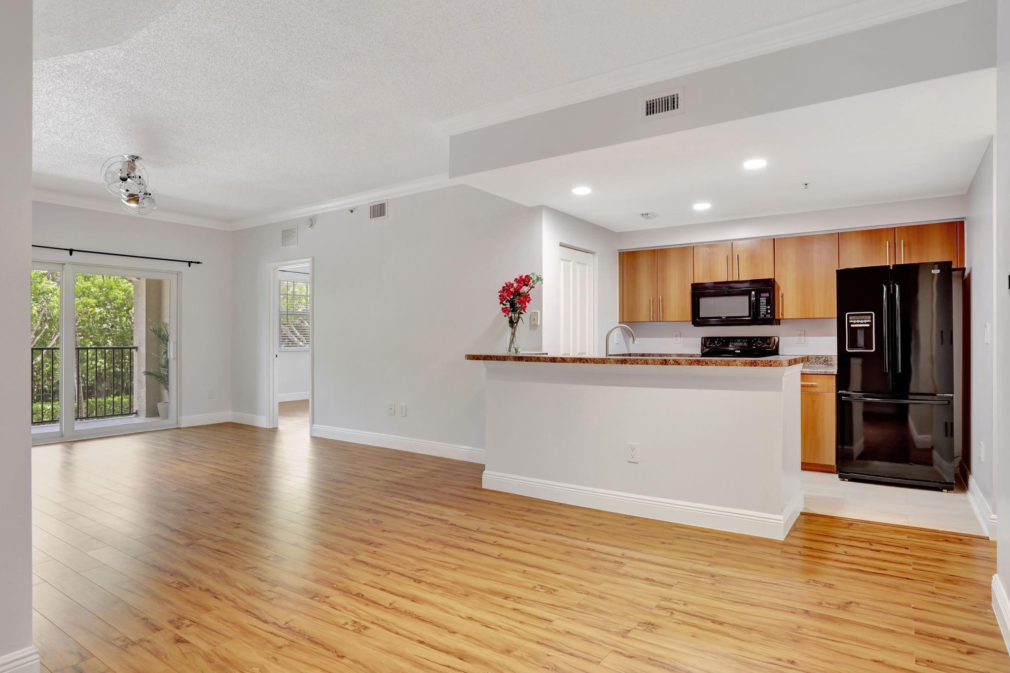 5960 W Sample Rd 203