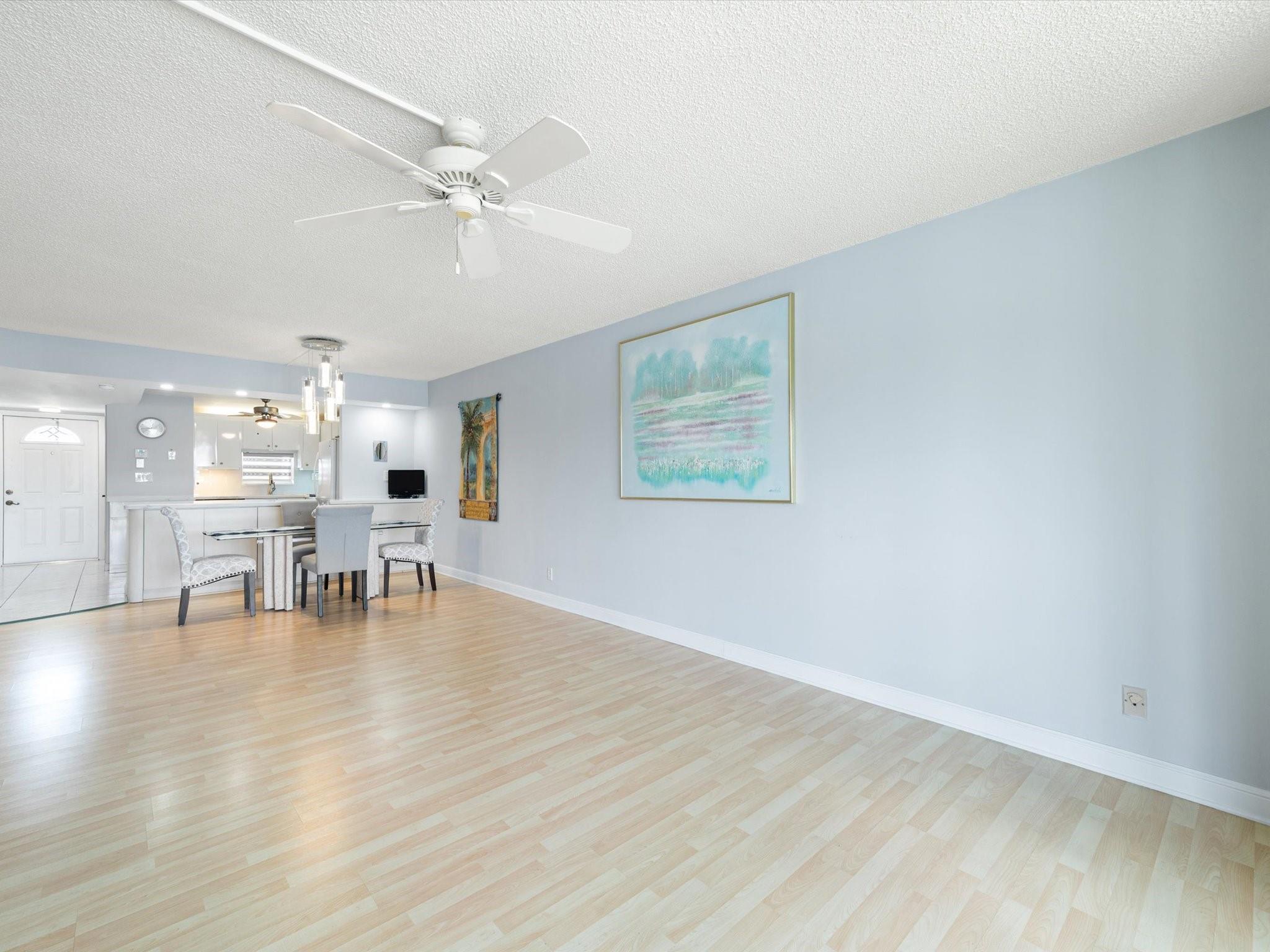 Hollybrook Golf & Tennis - Residential
