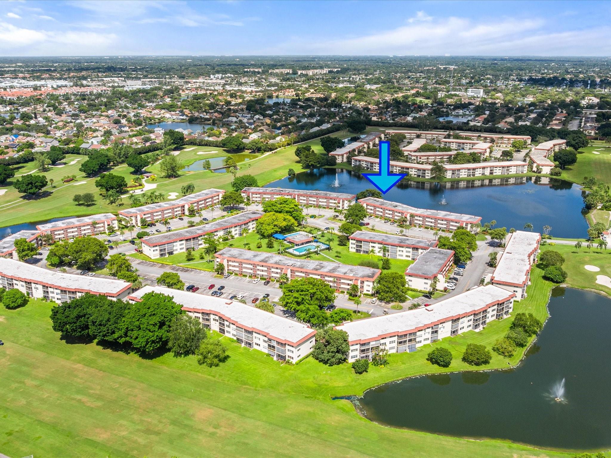 Hollybrook Golf & Tennis - Residential