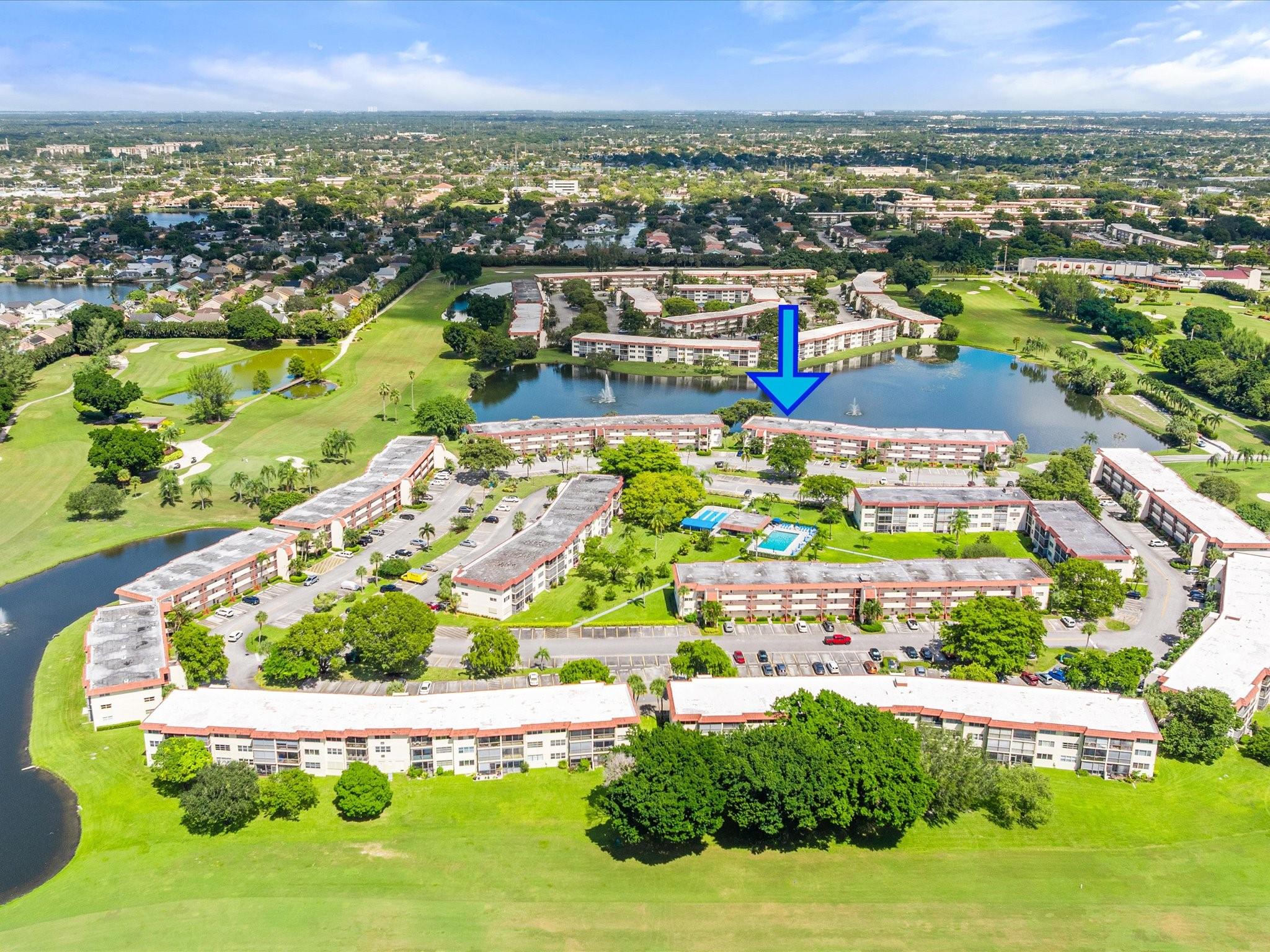 Hollybrook Golf & Tennis - Residential