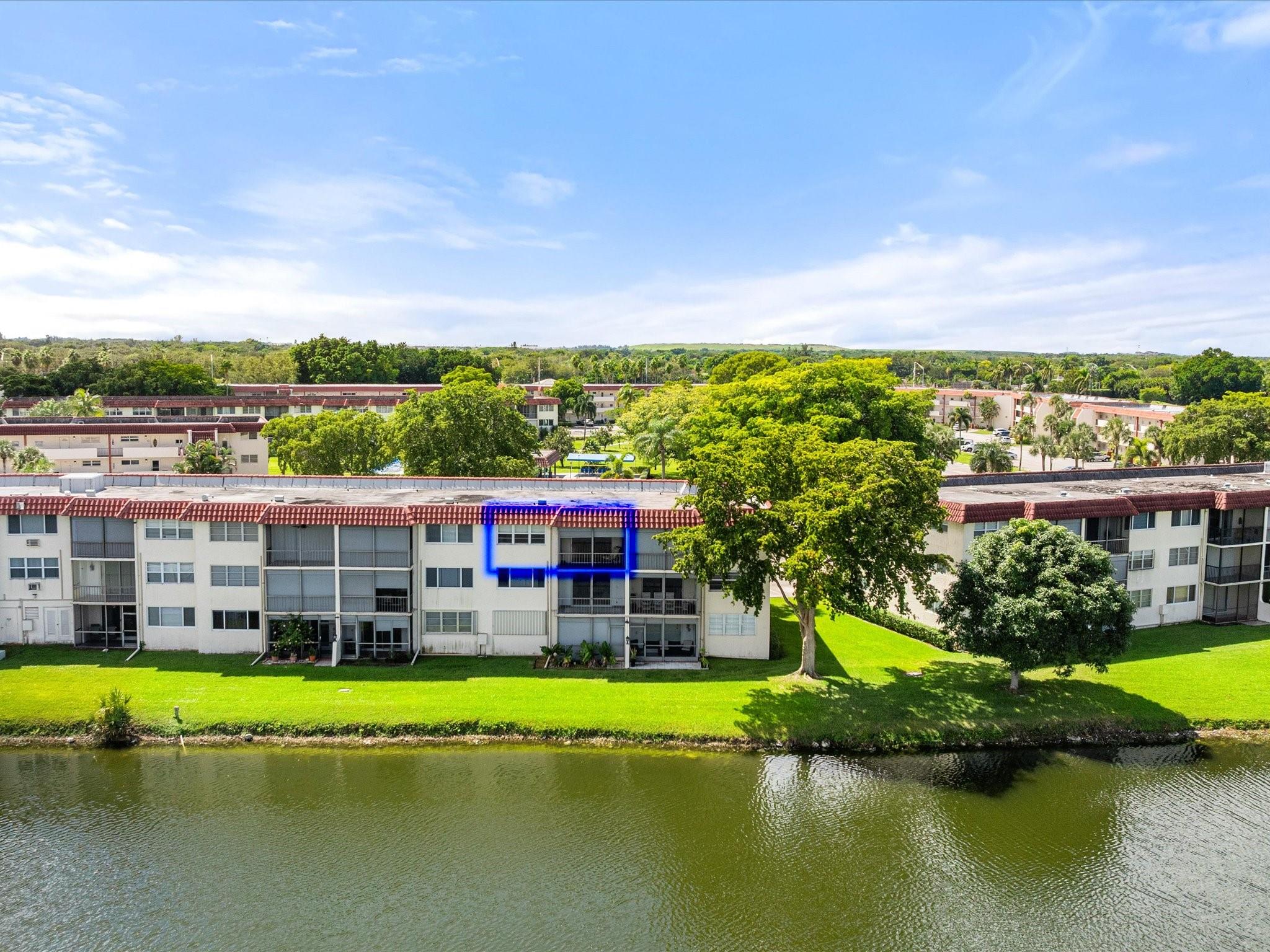 Hollybrook Golf & Tennis - Residential