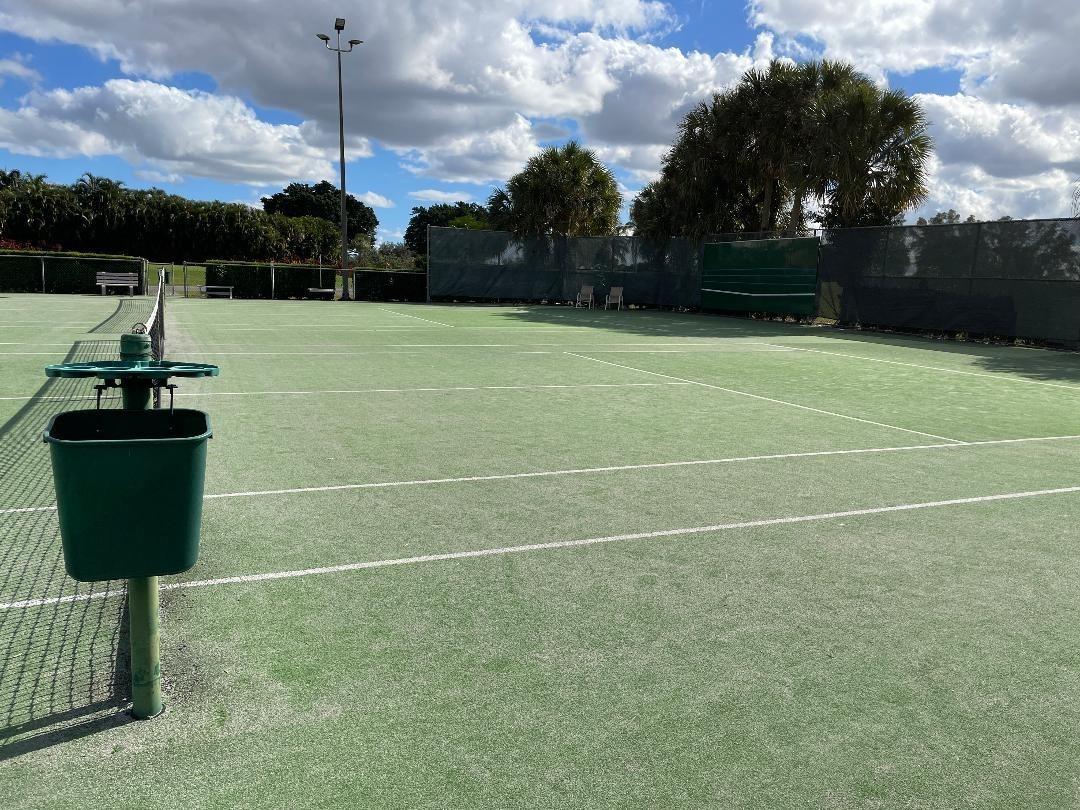 Hollybrook Golf & Tennis - Residential