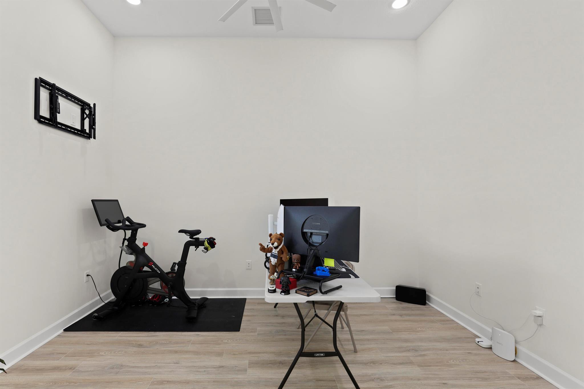 WOODLANDS OF WESTLAKE - Residential