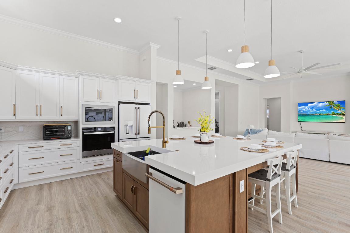 WOODLANDS OF WESTLAKE - Residential