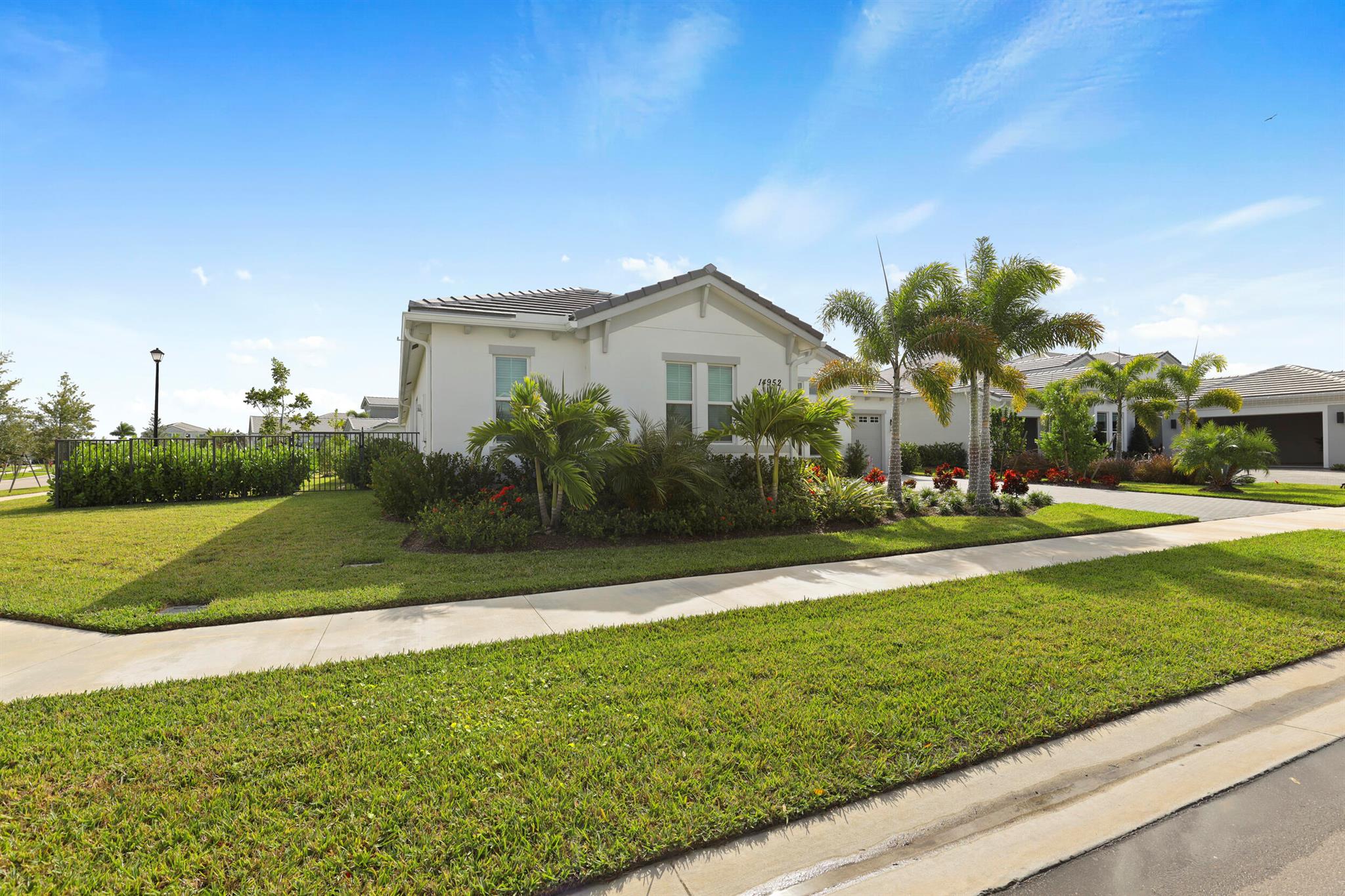 WOODLANDS OF WESTLAKE - Residential