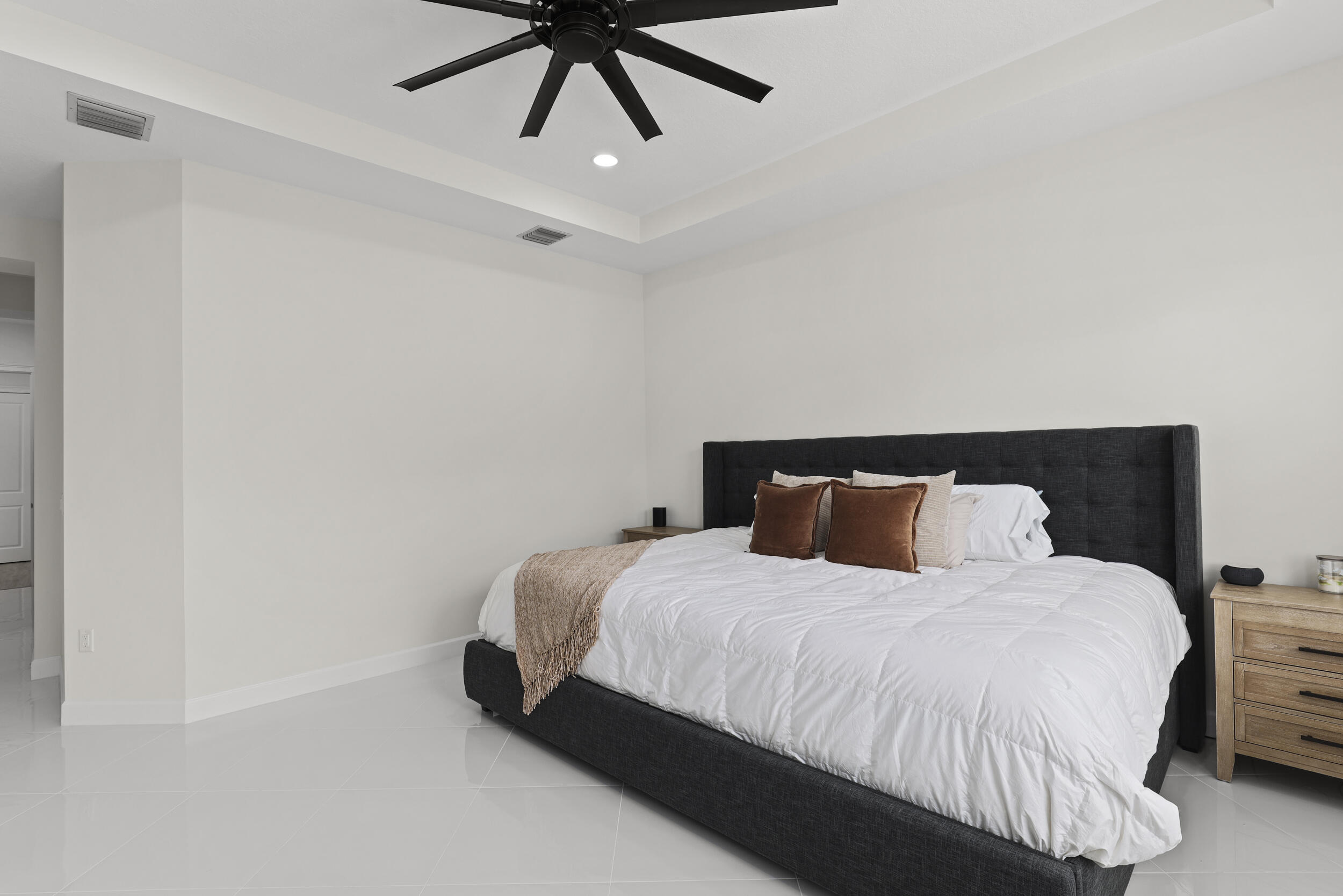 WOODLANDS OF WESTLAKE - Residential