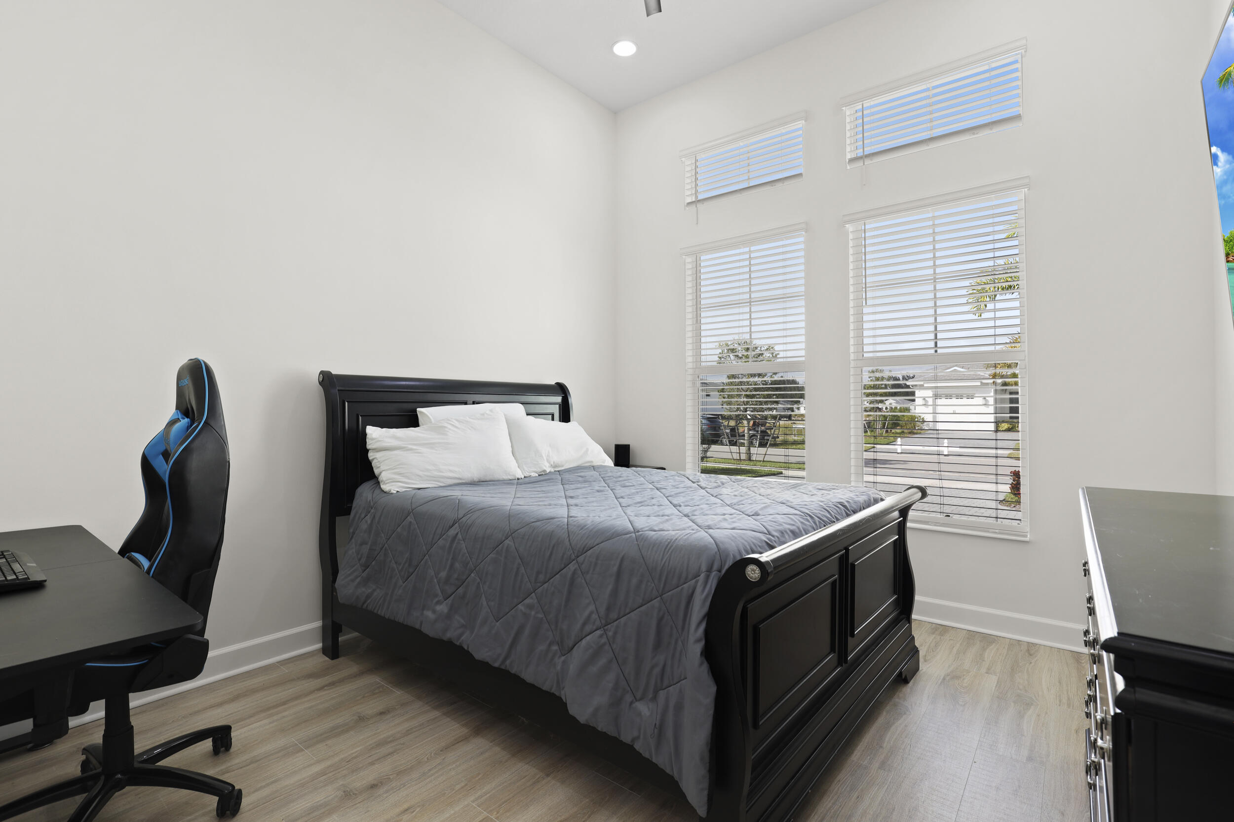 WOODLANDS OF WESTLAKE - Residential