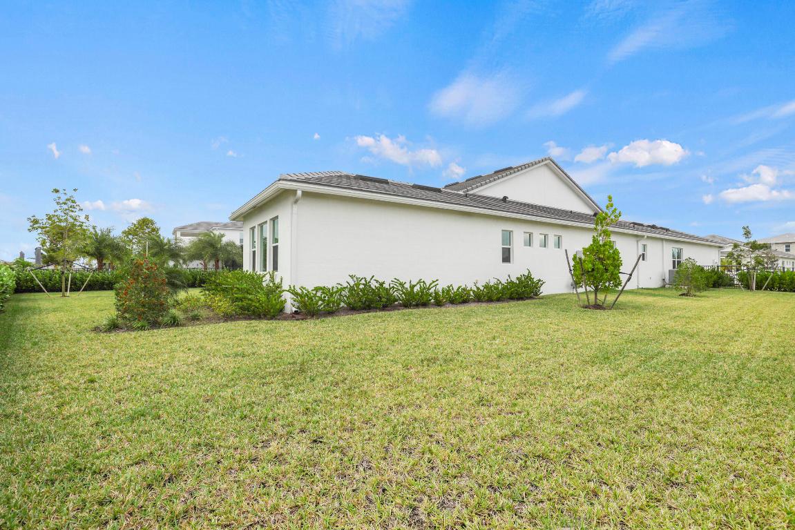 WOODLANDS OF WESTLAKE - Residential