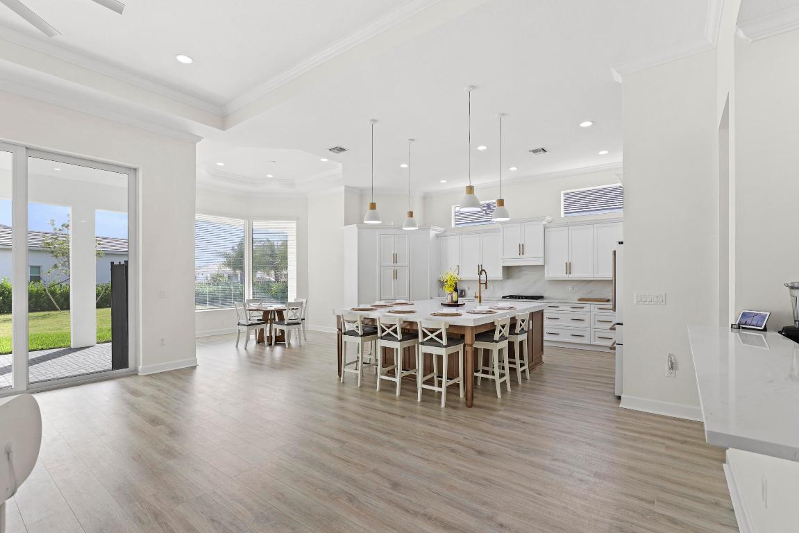 WOODLANDS OF WESTLAKE - Residential