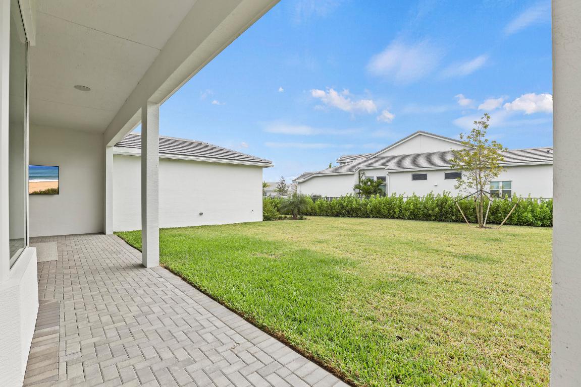 WOODLANDS OF WESTLAKE - Residential