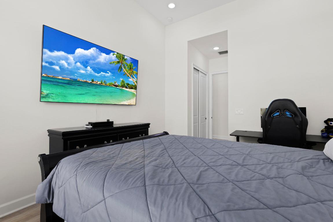 WOODLANDS OF WESTLAKE - Residential