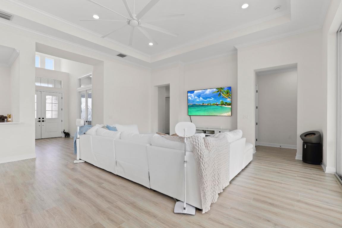 WOODLANDS OF WESTLAKE - Residential