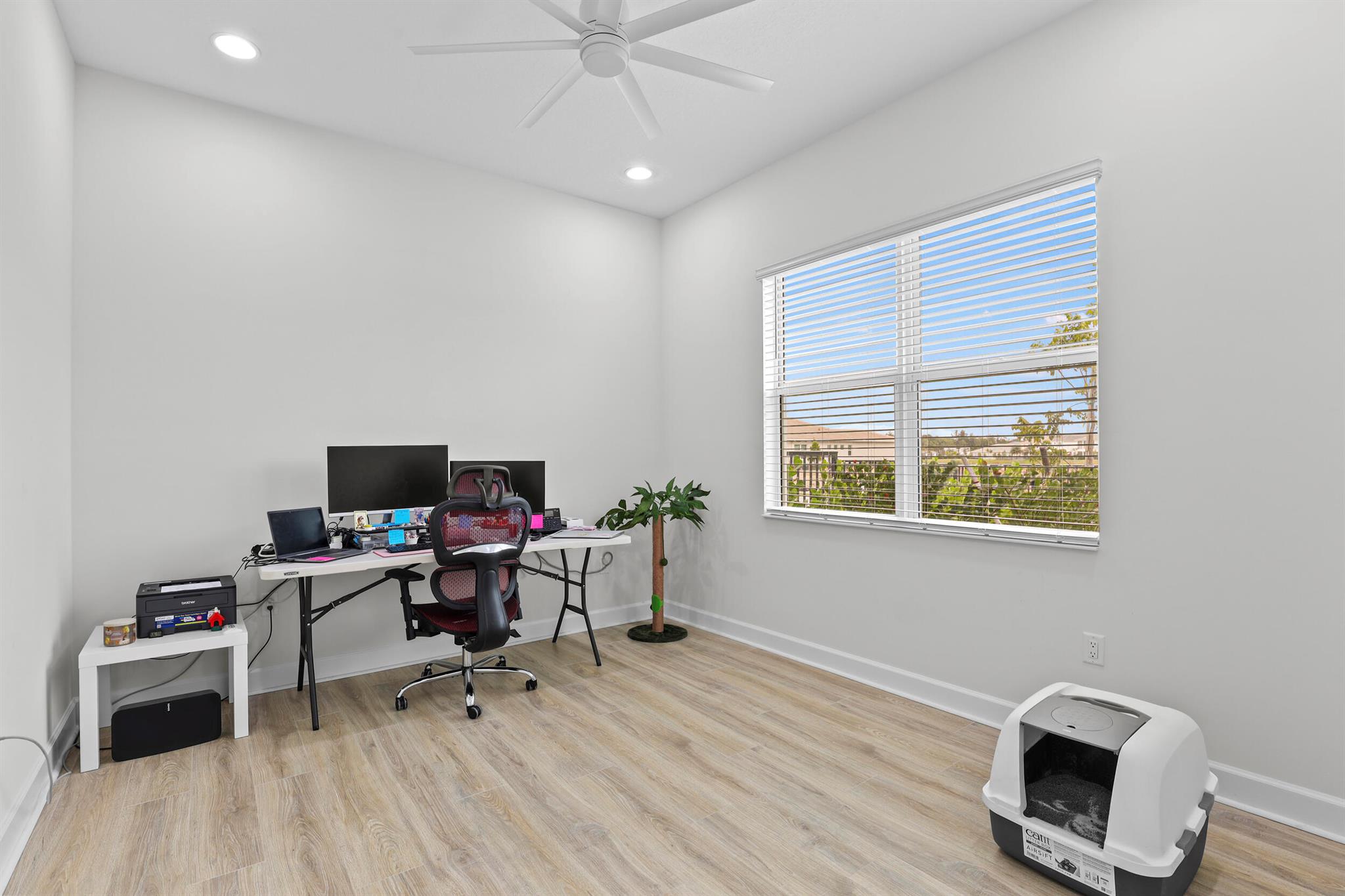 WOODLANDS OF WESTLAKE - Residential