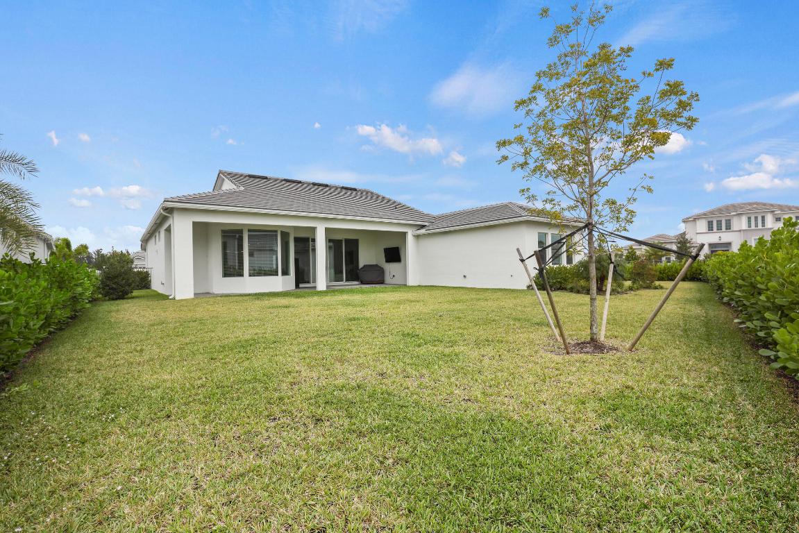 WOODLANDS OF WESTLAKE - Residential