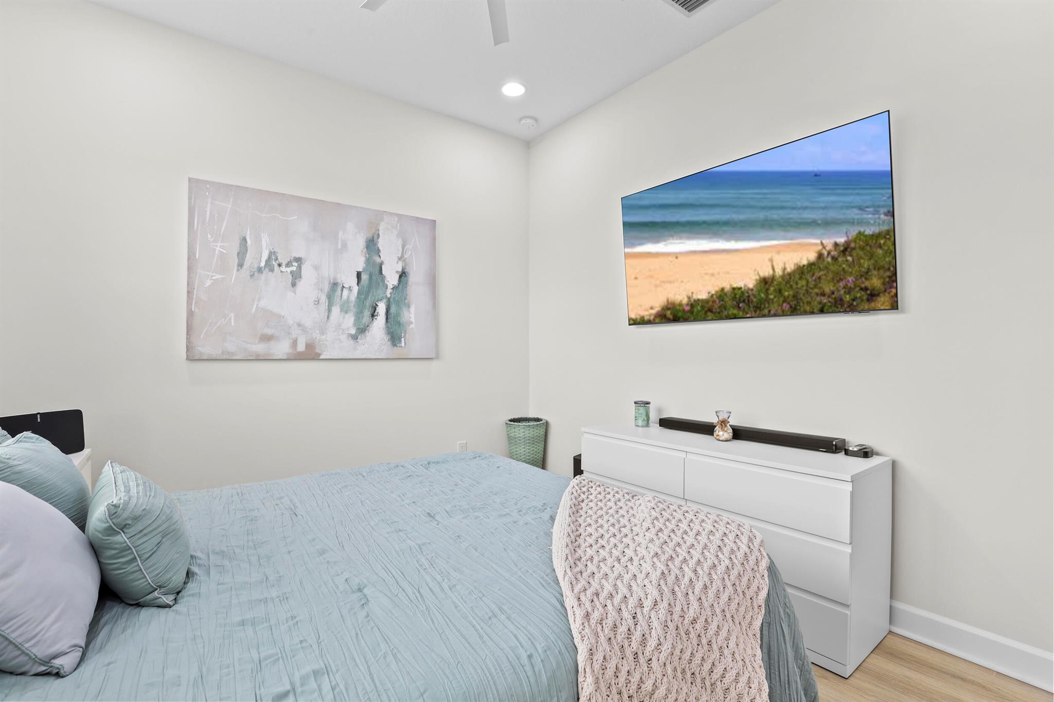 WOODLANDS OF WESTLAKE - Residential