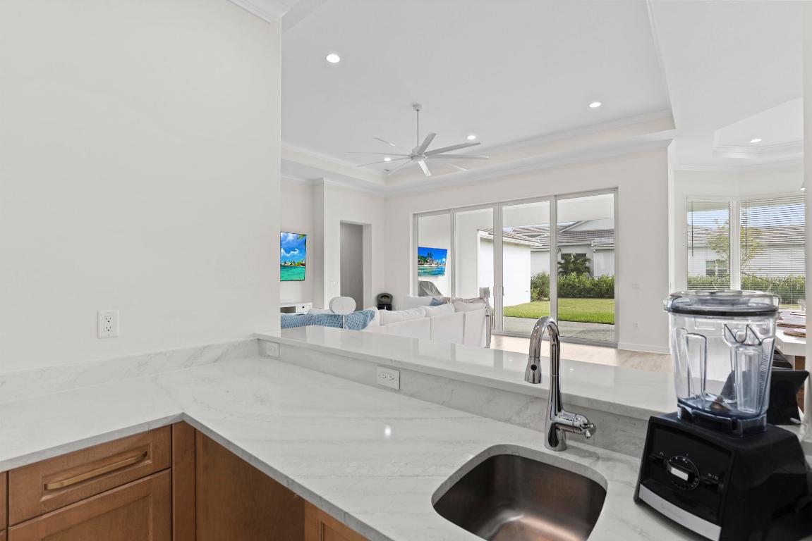 WOODLANDS OF WESTLAKE - Residential