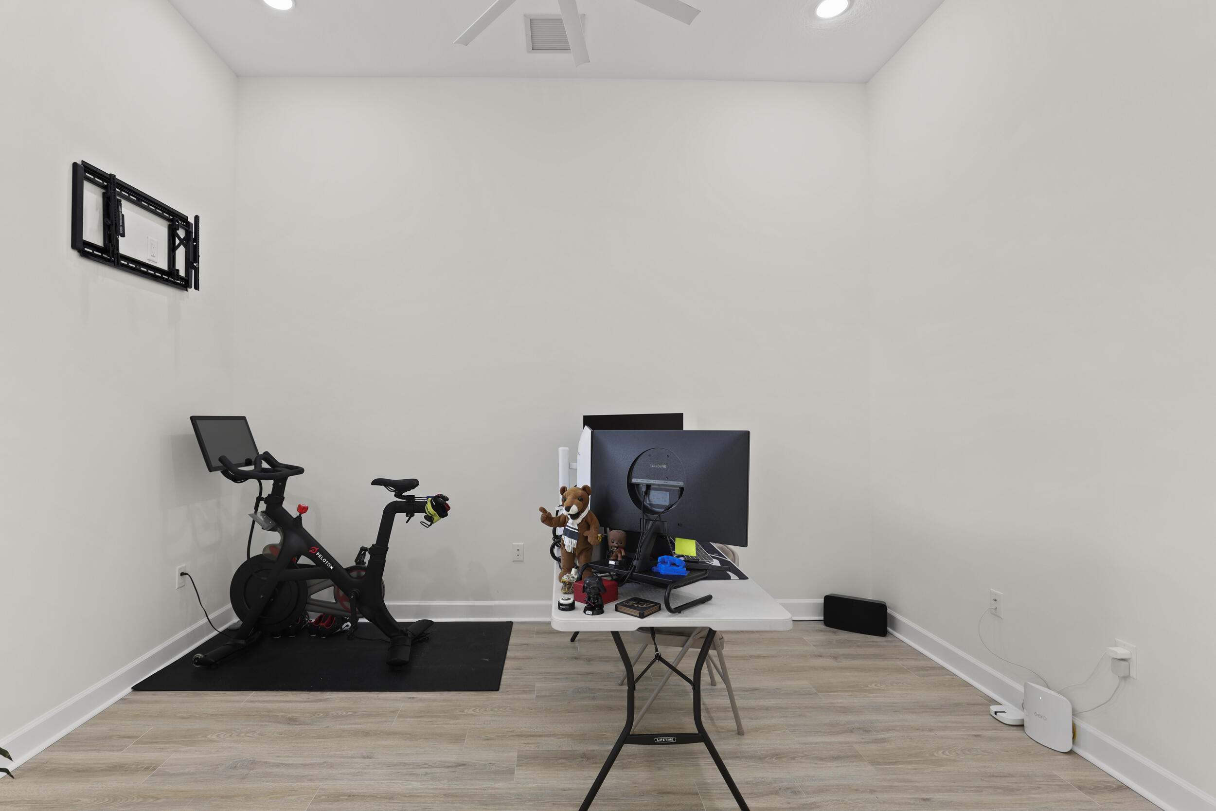 WOODLANDS OF WESTLAKE - Residential