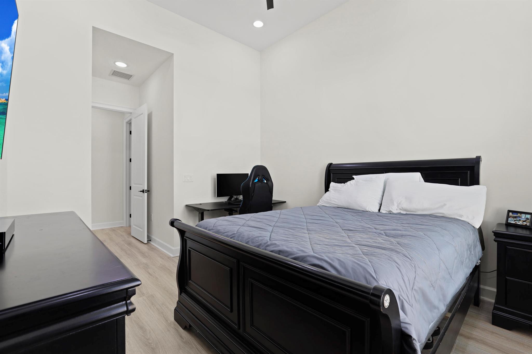 WOODLANDS OF WESTLAKE - Residential