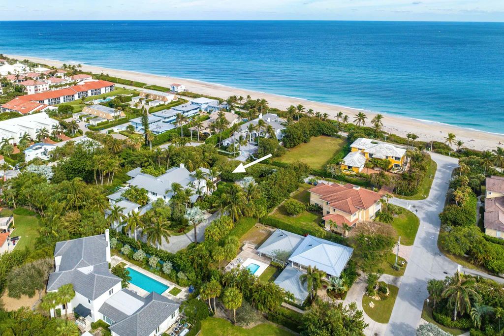 Photo of 4 Beachway N, Ocean Ridge, FL 33435 (MLS # R10924843)