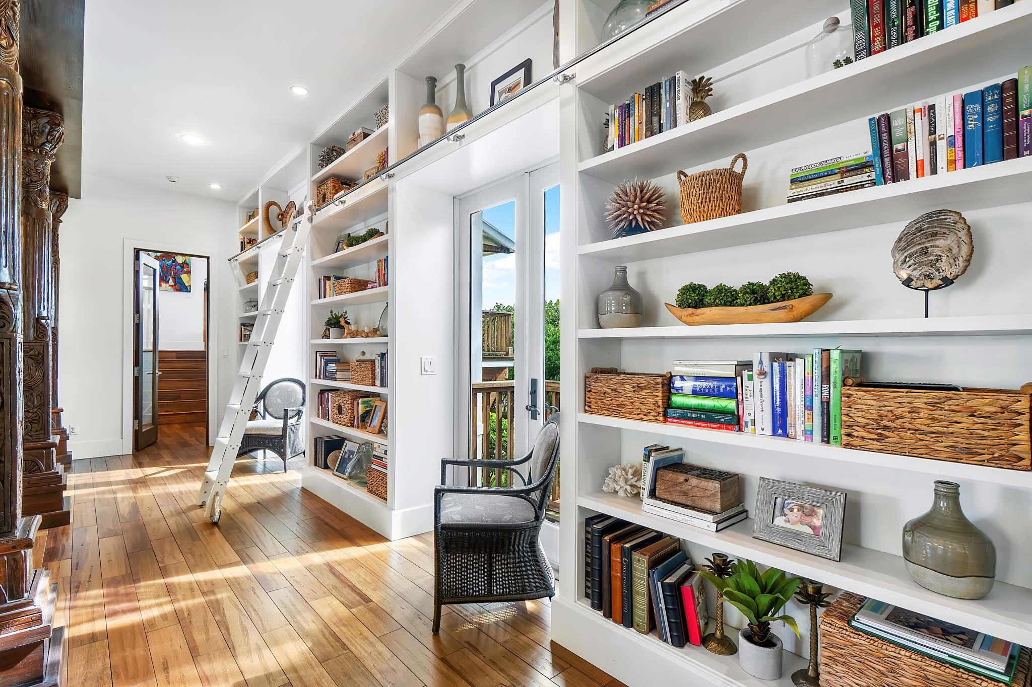 BEACHWAY NORTH - Residential