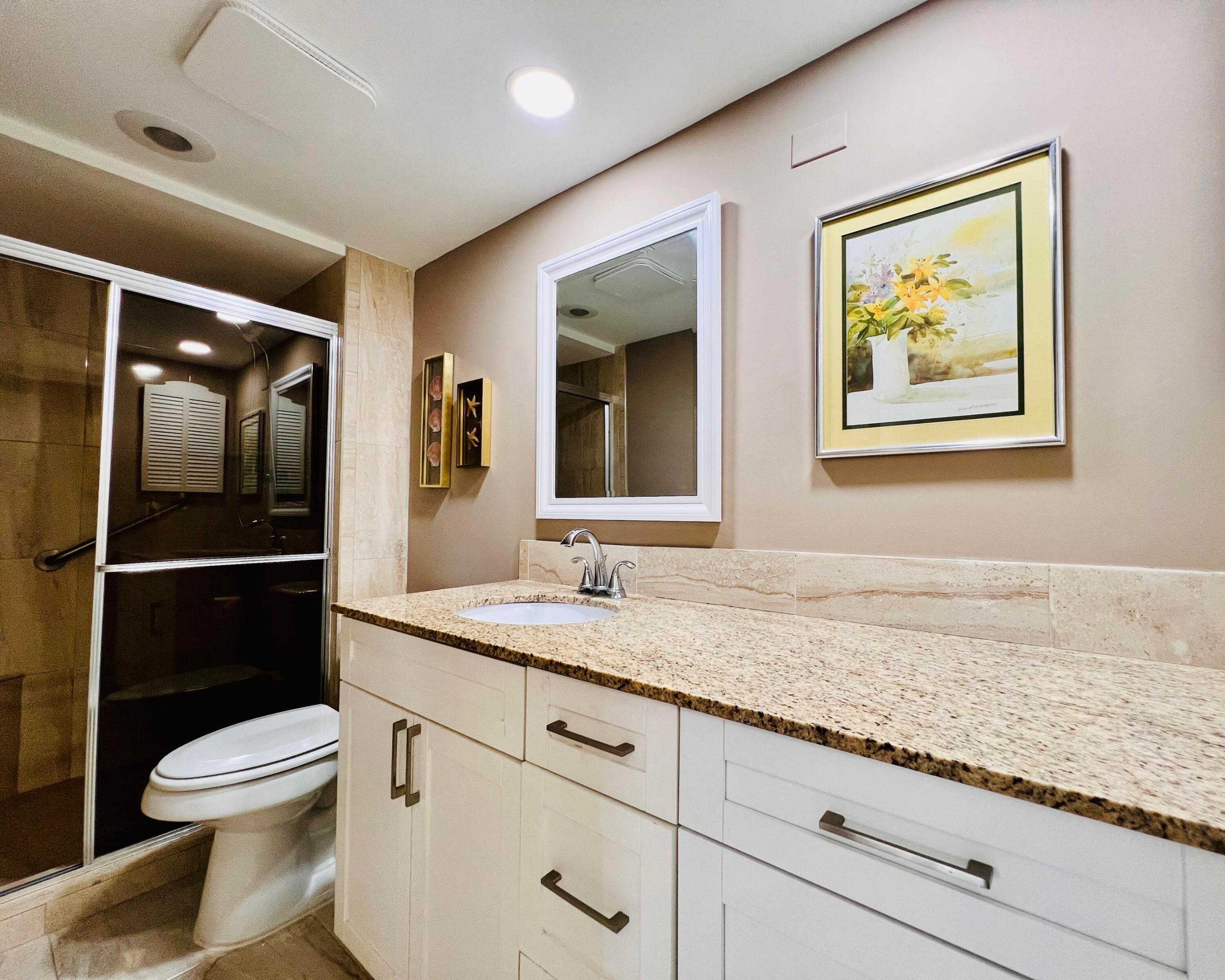 CENTURY VILLAGE - WELLINGTON CONDOS - Residential