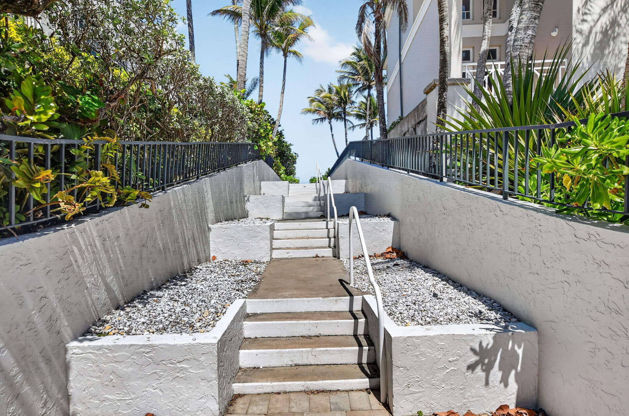 CEAIRE CONDO - Residential