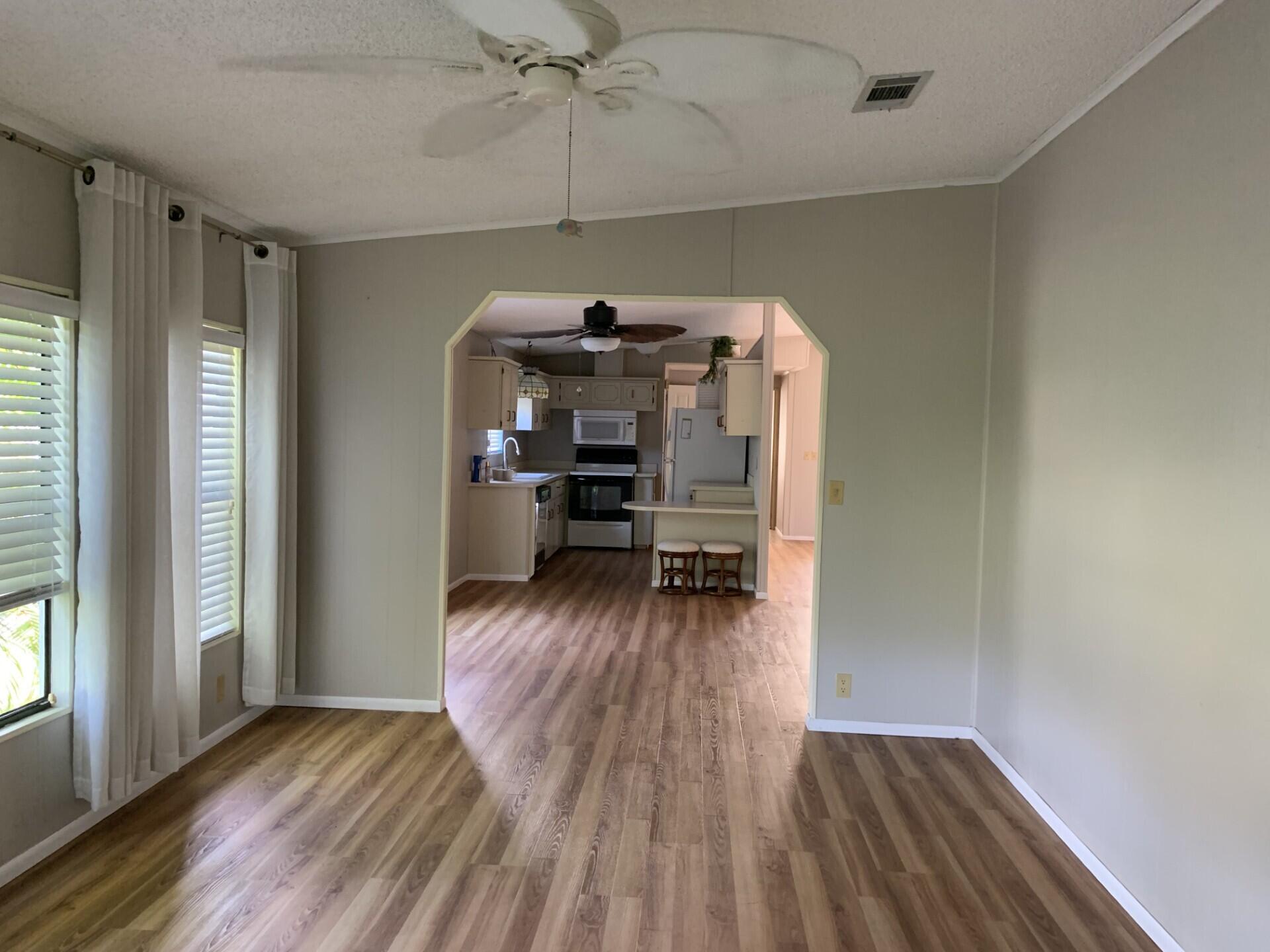 Spanish Lakes Country Clu - Residential