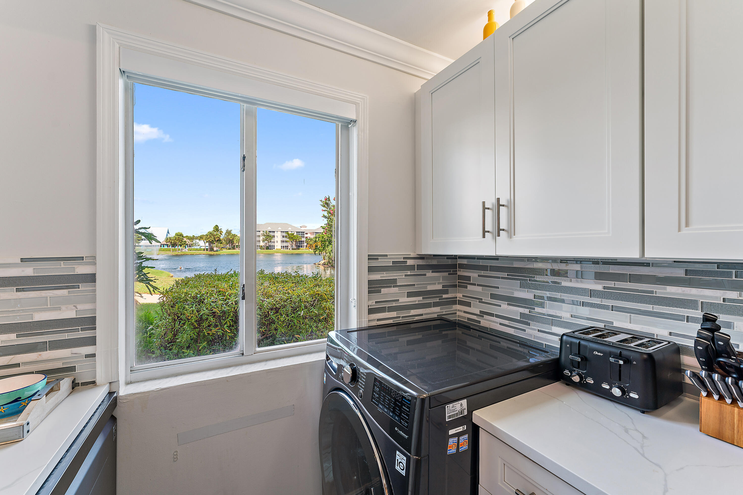 JUPITER BAY ONE THRU SIX CONDO - Residential Lease