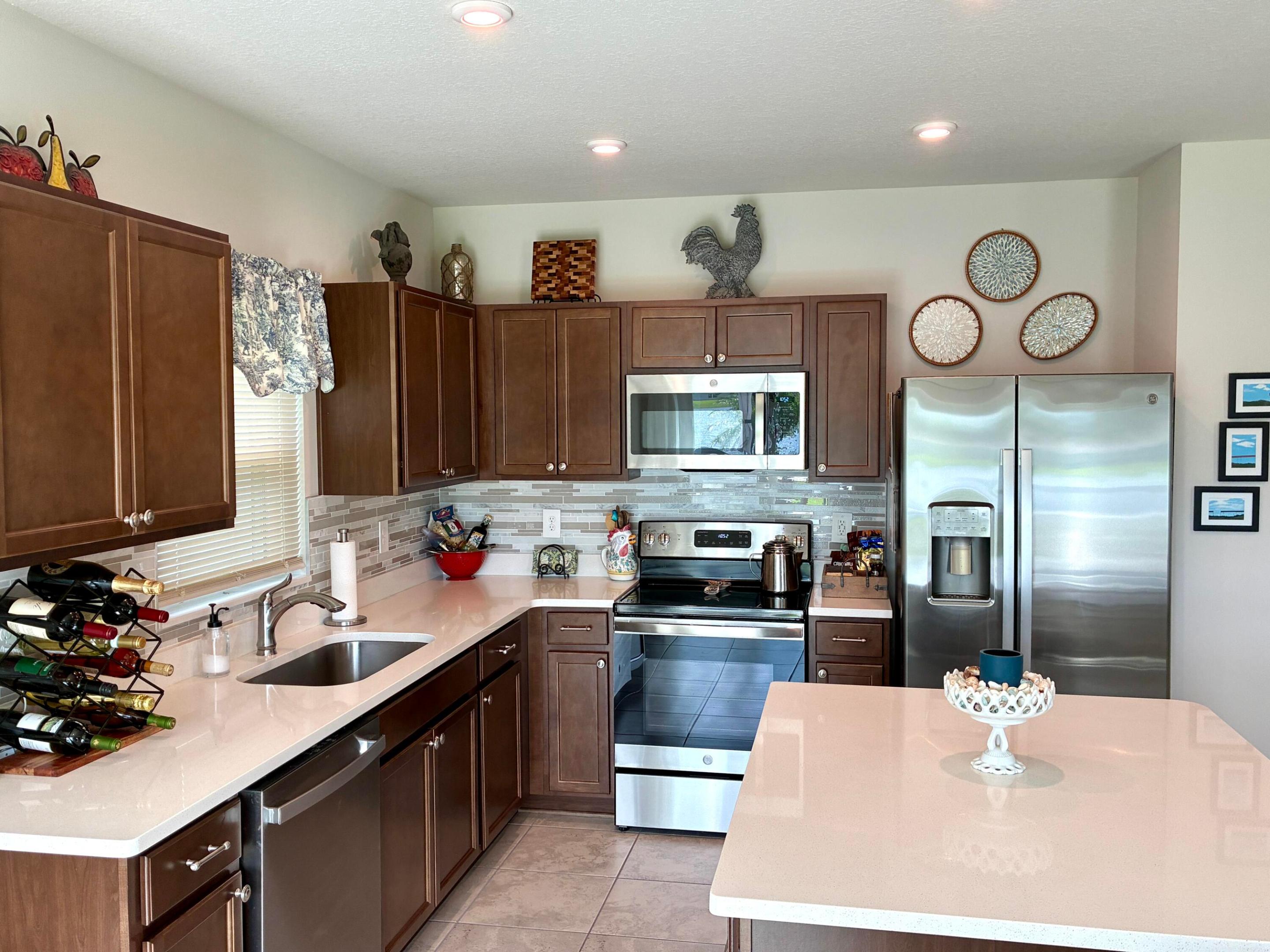 AVALON CROSSING PHASE II - Residential