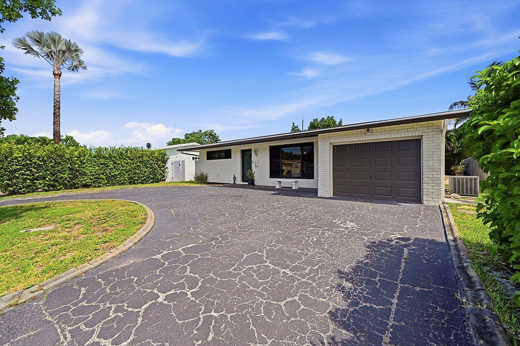 Photo of 8370 NW 26th Place, Sunrise, FL 33322 (MLS # B26043934)