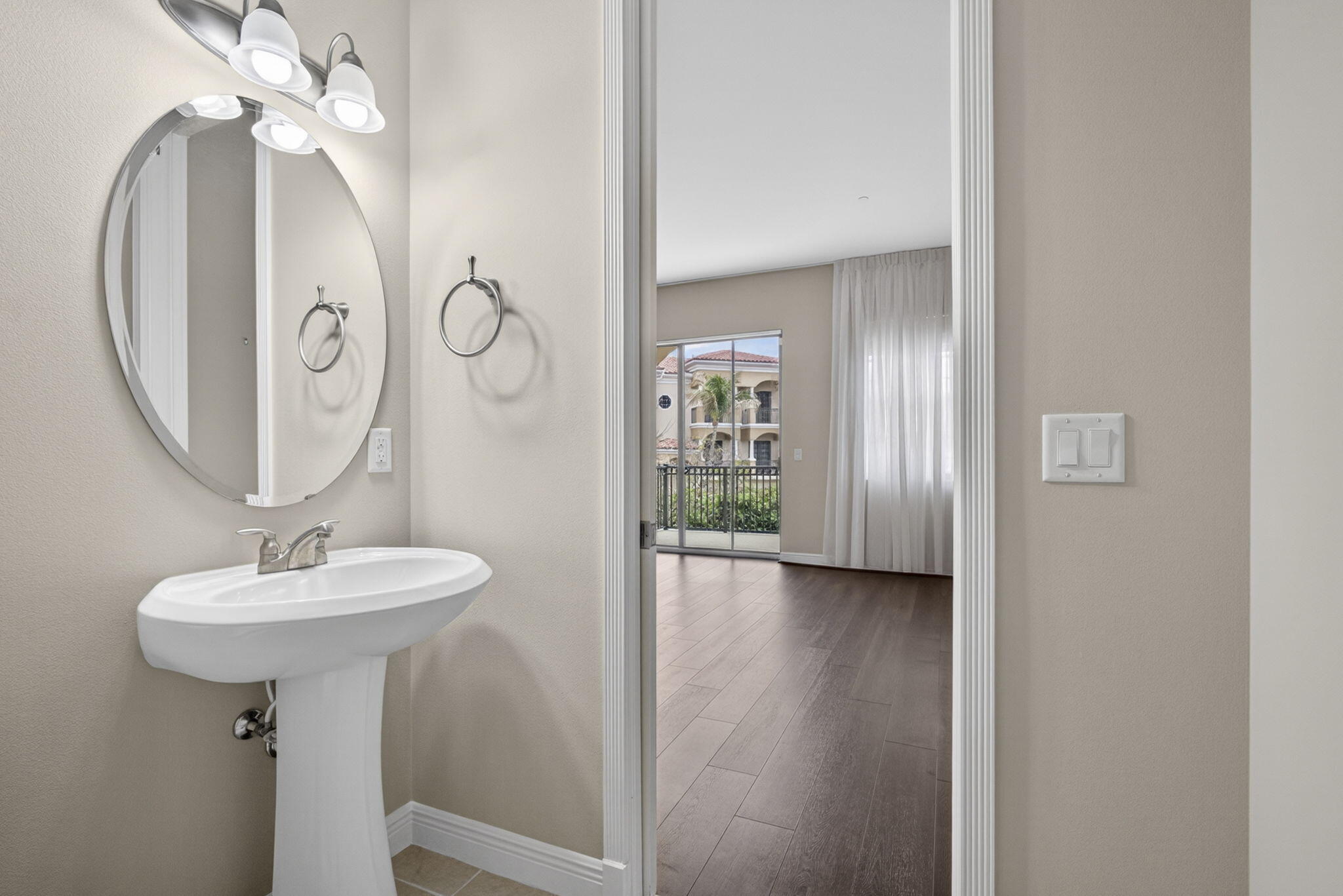 CASA DEL SOL OF TEQUESTA - Residential