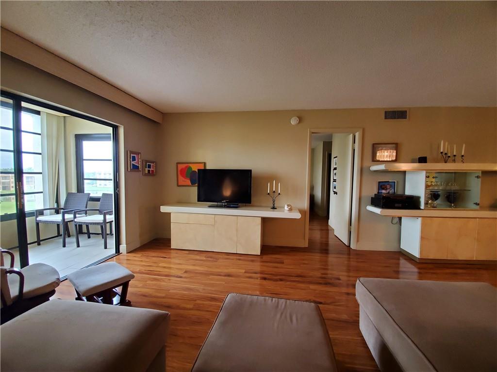 Sunrise Lakes Phase 4 - Residential