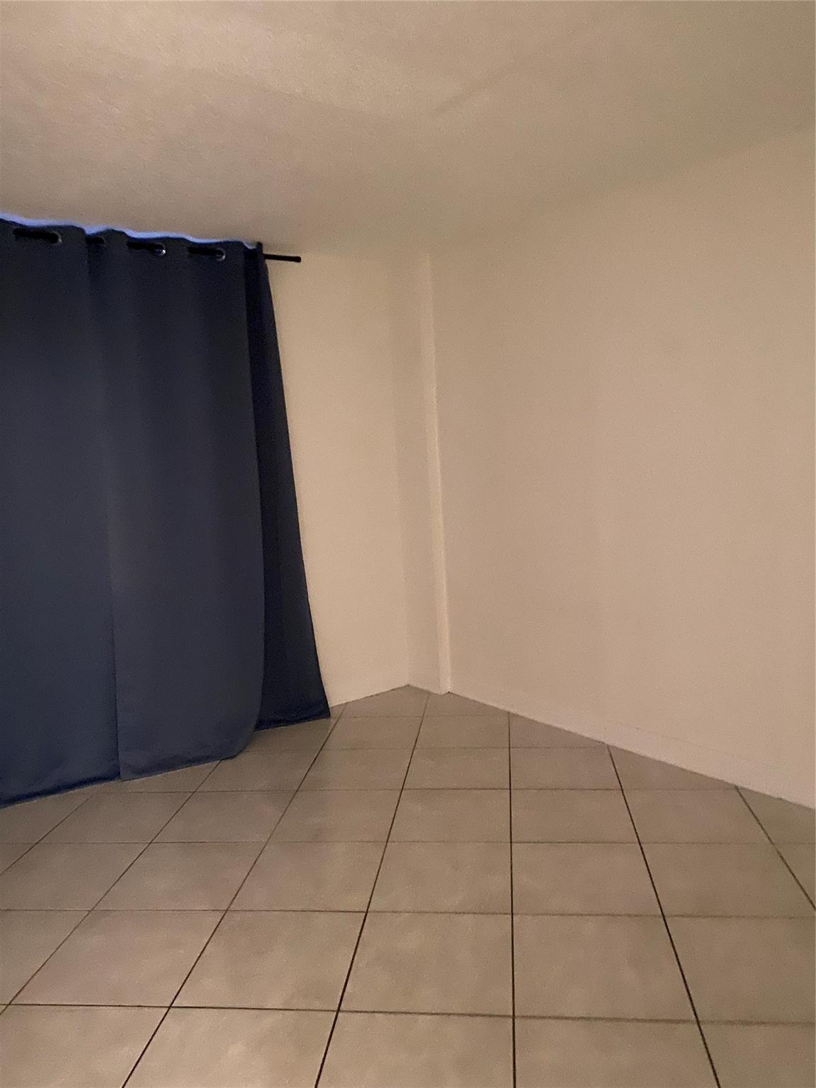 Palm Beach Harbour Club C - Residential Lease