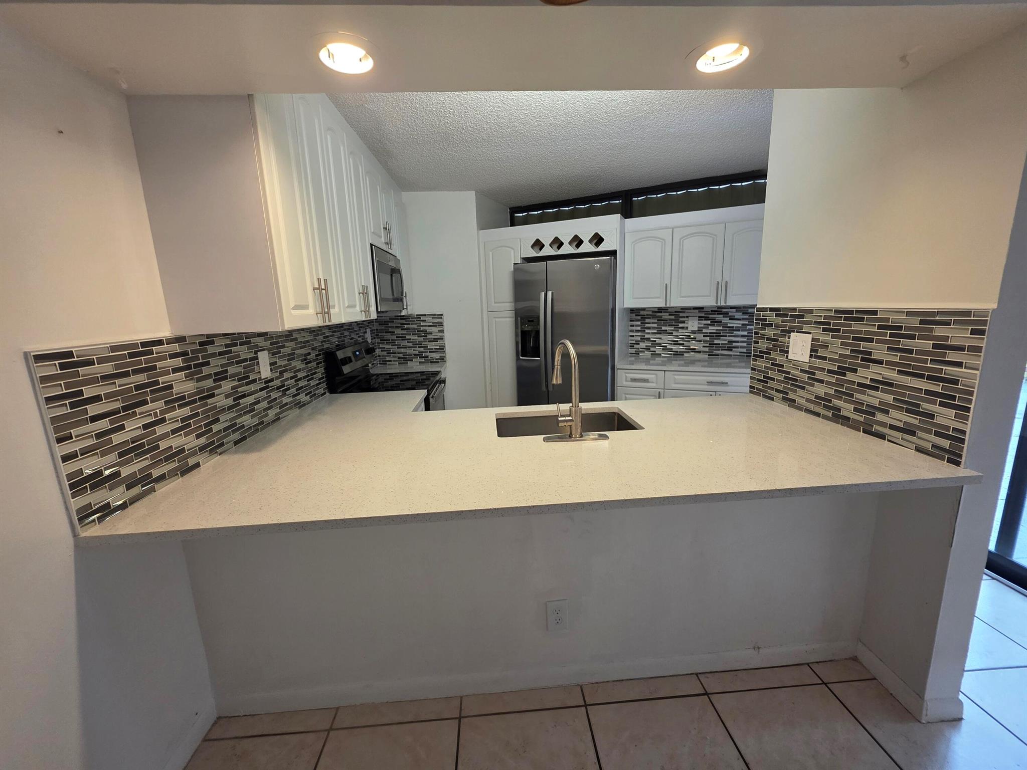 3909 Victoria Drive