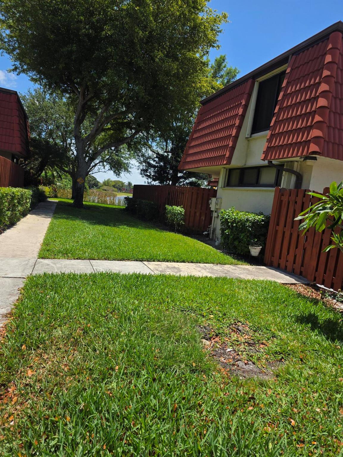 3909 Victoria Drive