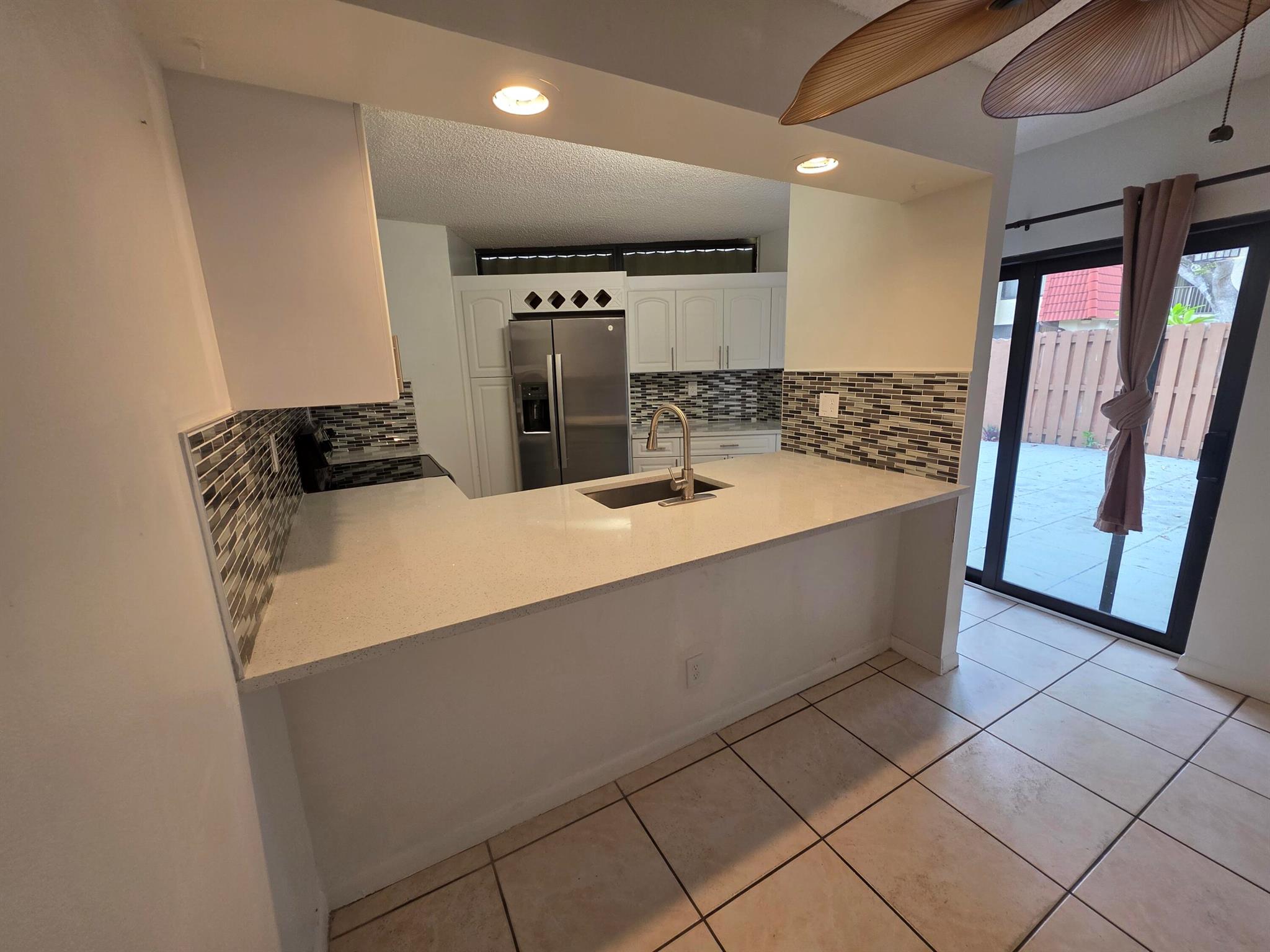 3909 Victoria Drive