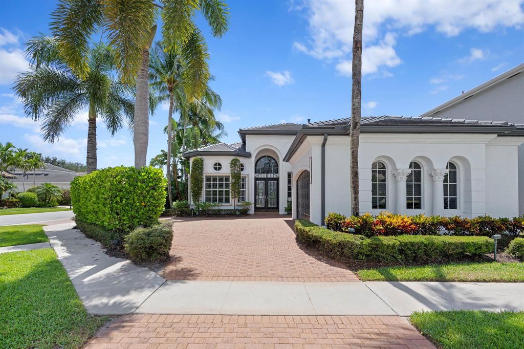 Photo of 16284 Via Venetia W, Delray Beach, FL 33484 (MLS # R11102703)