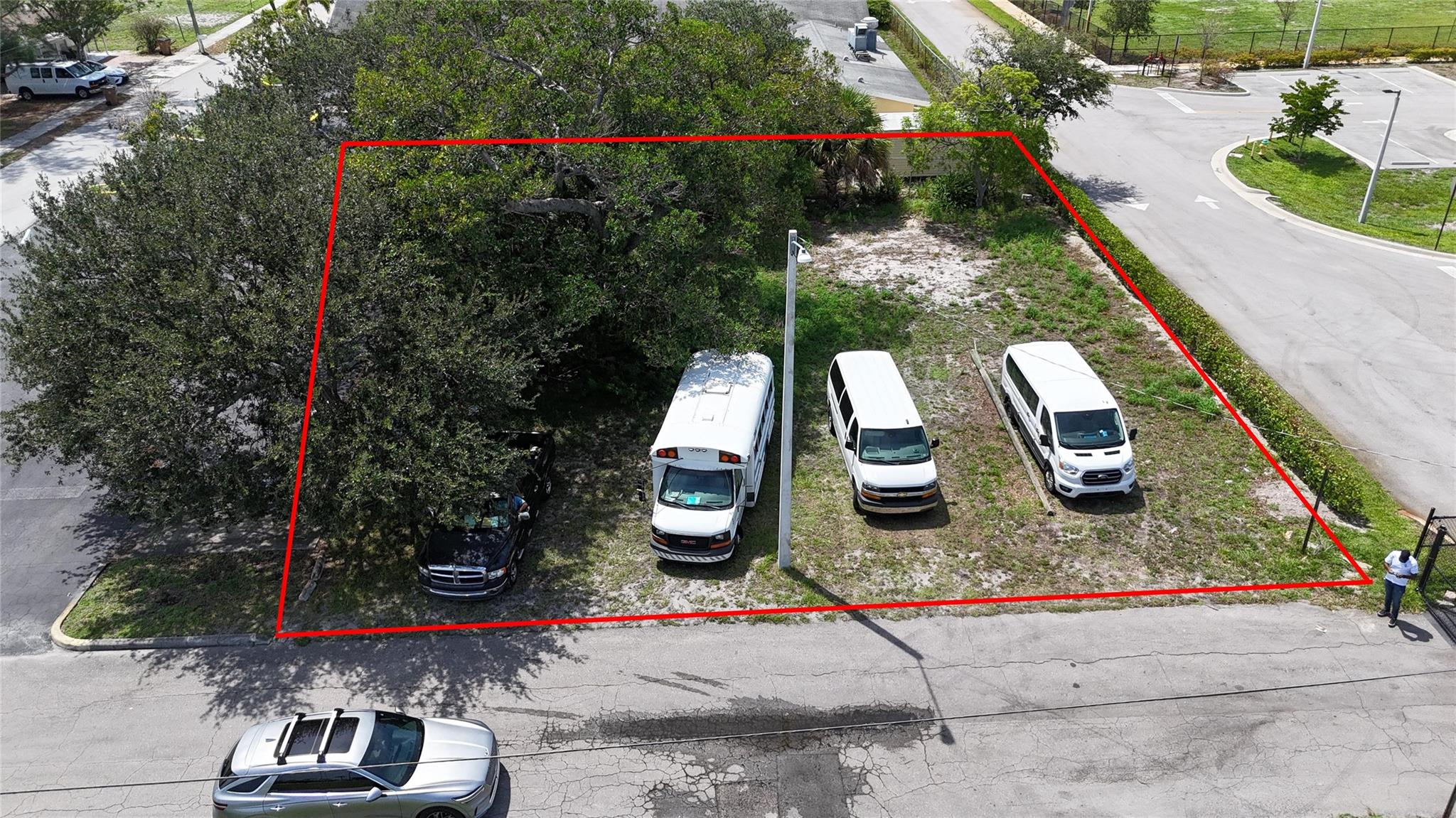 5,671 sq. ft. lot in a well-connected Deerfield Beach location. Excellent opportunity for developers or end-users seeking to construct a custom residence or investment property. Minutes from I-95, shopping centers, and recreational amenities. No HOA restrictions allow maximum design flexibility. Rare land availability makes this an attractive addition to any portfolio