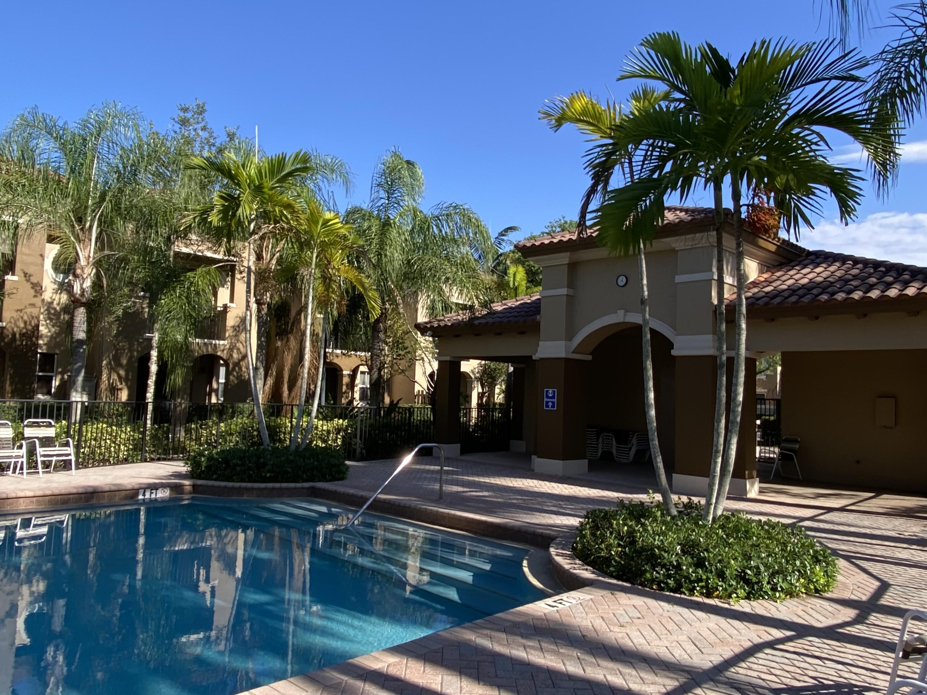 LINKS AT EMERALD DUNES CONDO - Residential Lease