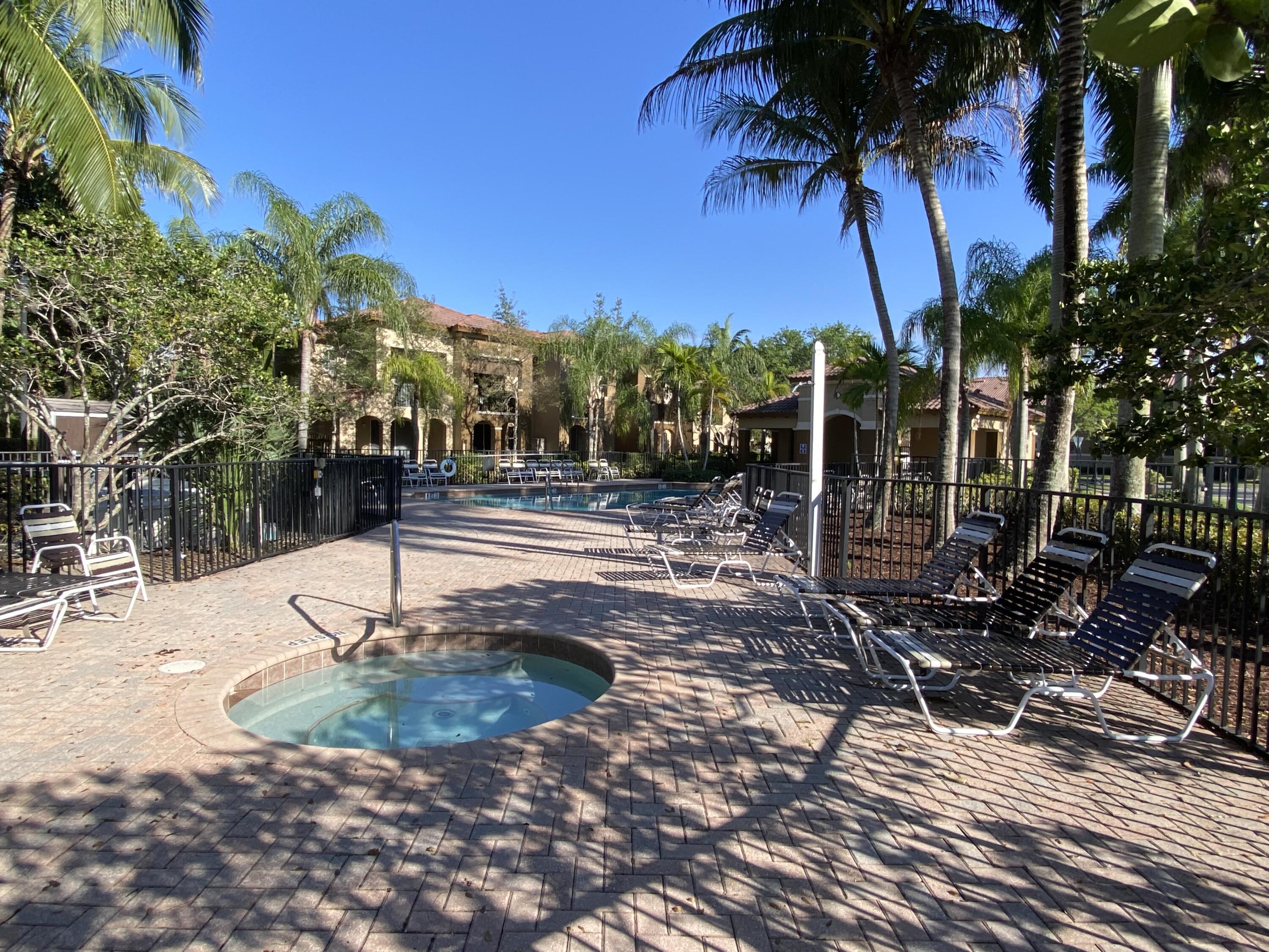 LINKS AT EMERALD DUNES CONDO - Residential Lease