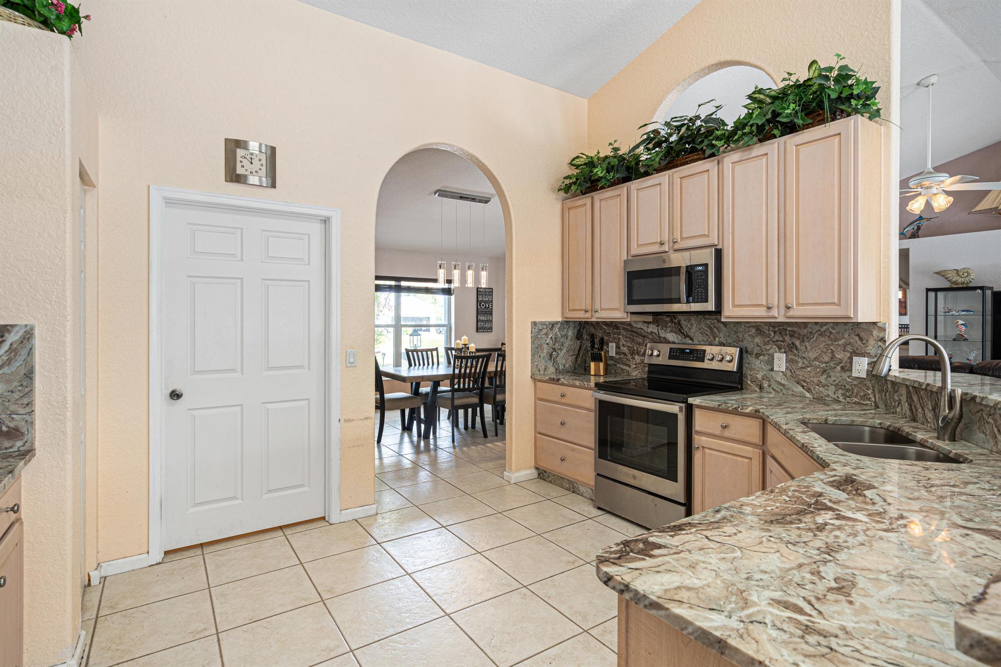 PORT ST LUCIE SECTION 44 - Residential