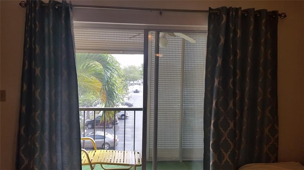 Oakbrook Village - Residential